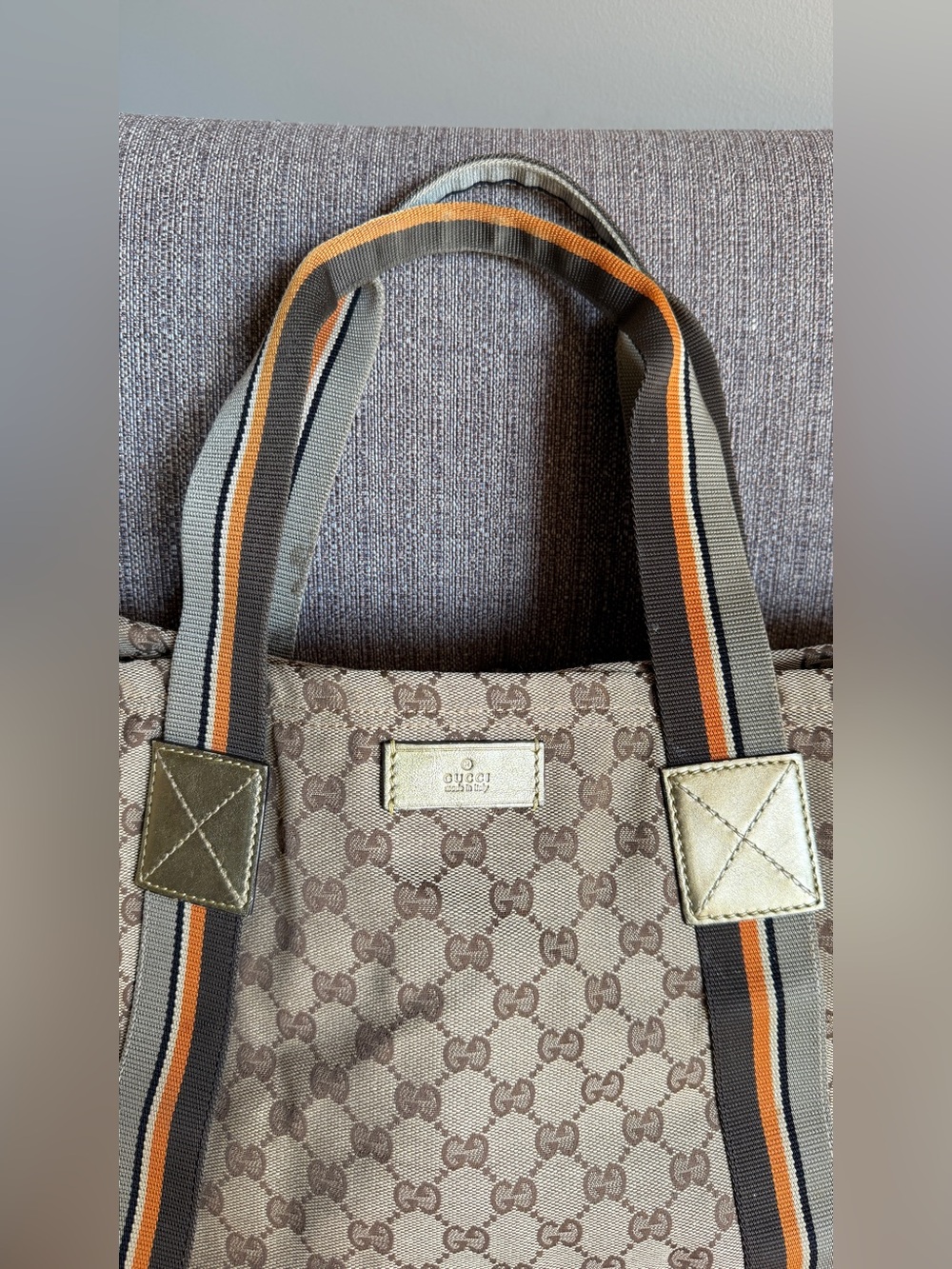 Authentic Gucci Shopping Tote Bag - Picture 4 of 15